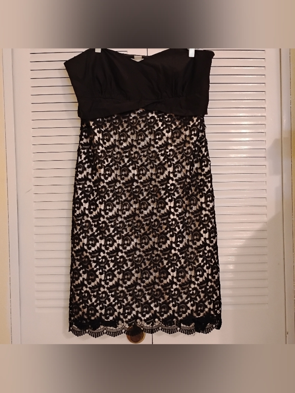 White House Black Market Black Strapless Lace Dress Size 16 Fits Like Size 14